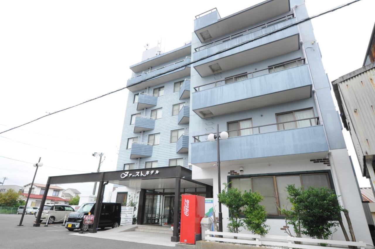 ファーストホテル 武豊 半田市 エクステリア 写真